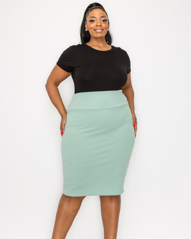 Front of a model wearing a size 1X Molly Pencil Skirt in Sage Lt by L I V D. | dia_product_style_image_id:265611